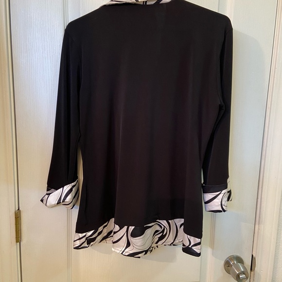 Blouse - Picture 2 of 2